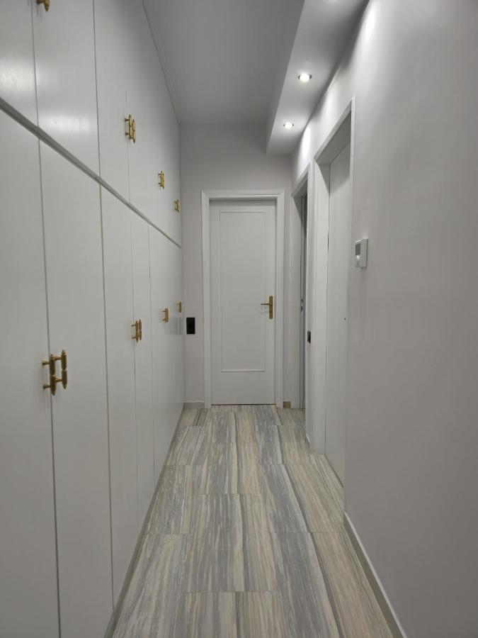 Modern Garden View Apt In Voula, Athens - Luxe Экстерьер фото